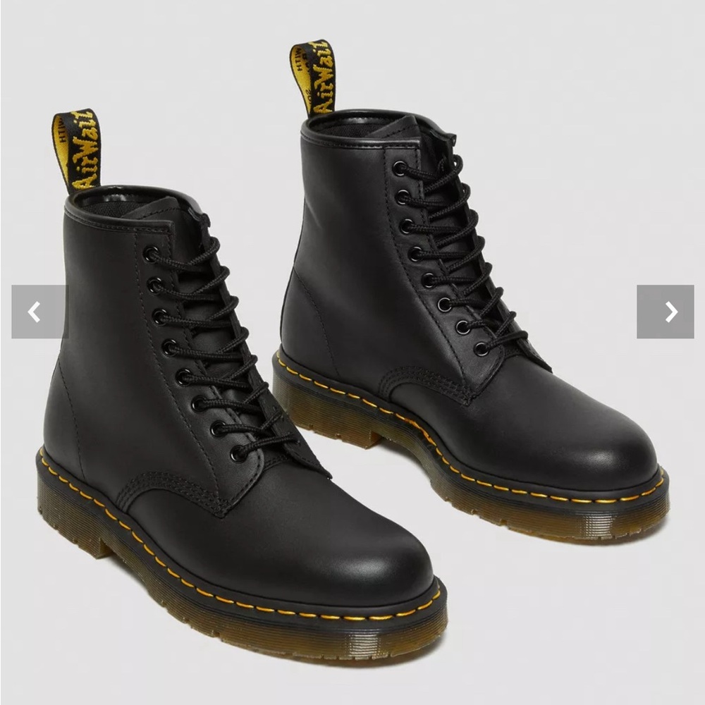 ✨ Dr.Marten 1460 SLIP RESISTANT LEATHER LACE UP BOOTS